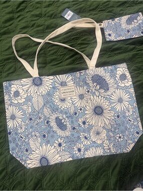 Life is Good tote and zipper pouch set